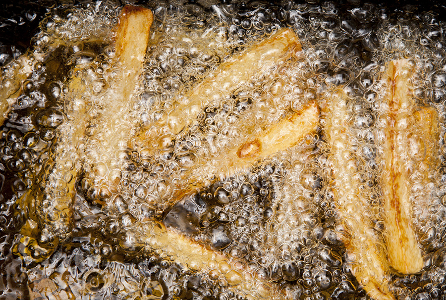 terugvallen redden Smederij Hoe kies je de juiste frituurolie? – Meesters van de Friet